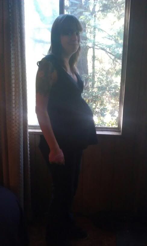 babyshowerbump.jpg