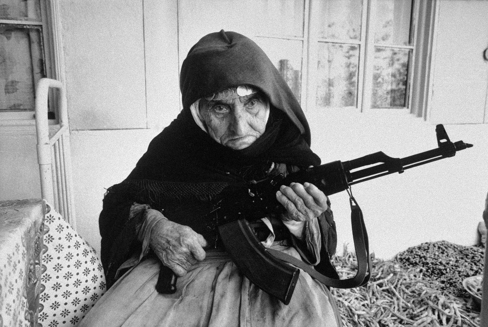 Armenian_Old_lady.jpg