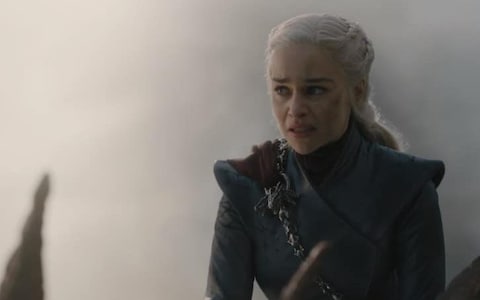 Daenerys-Targaryen-subverts-expectations-in-Game-of-Thrones-Season-8-Episode-5-22The-Bells22_trans_NvBQzQNjv4Bqggk9z-3vIbfF00QbP6-LUGYfWJliOcJaUIxdQhdRyww.jpg